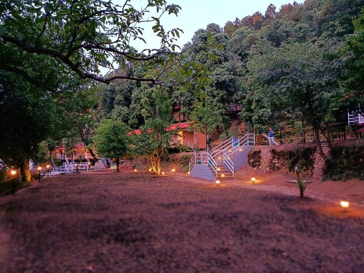 Aaroham Resort, Shimla Exterior foto